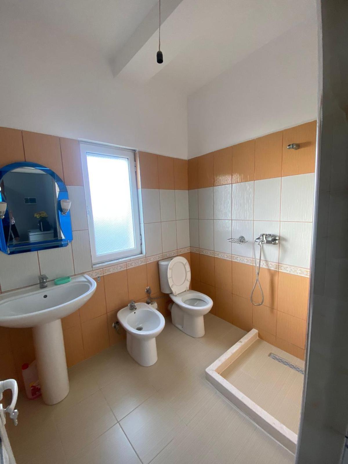 Besim Apartment *